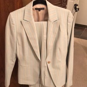 Antonio Melani Size 2-4 blue and tan stripe suit